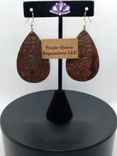 Load image into Gallery viewer, Handcrafted Leather Printed or Smooth Teardrop Earrings
